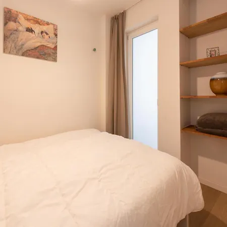 Appartement With View Ostende